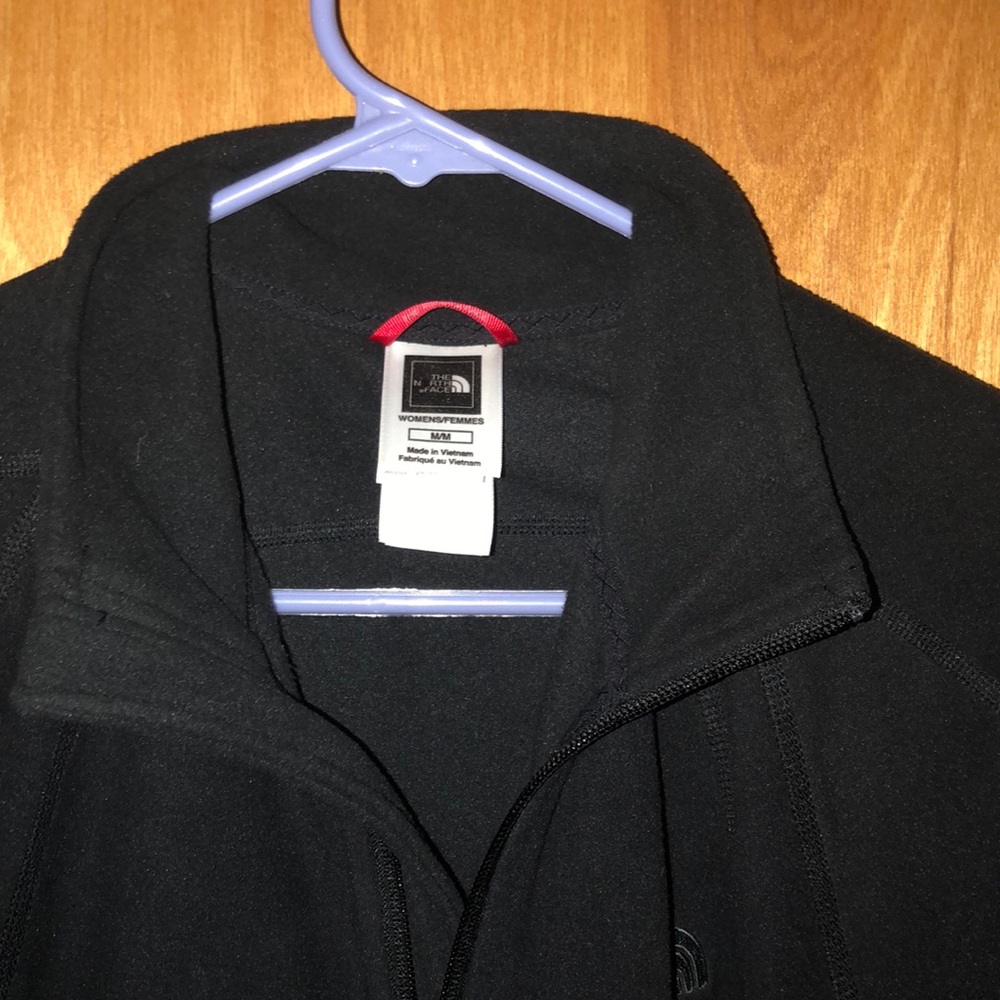 The Northface Fleece - Picture 3 of 8